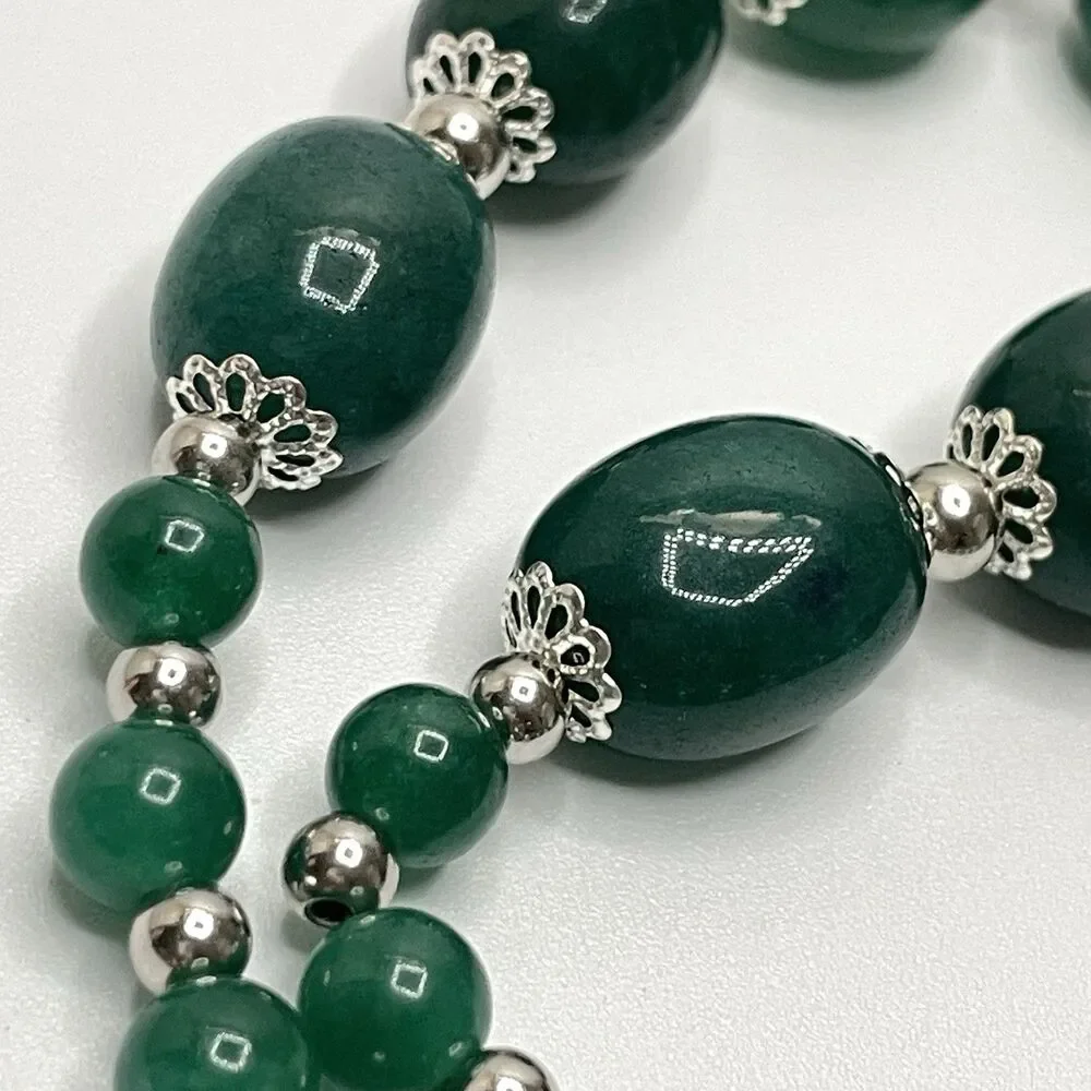 Earth Mined Emerald Green Gemstone Silver Tone Beaded Necklace Statement